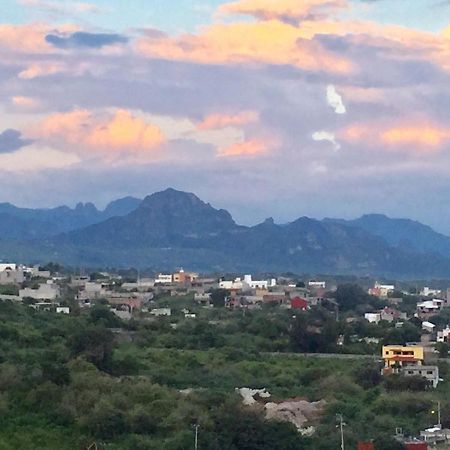 クエルナバカ Casa Privada Con Alberca Voladaヴィラ エクステリア 写真