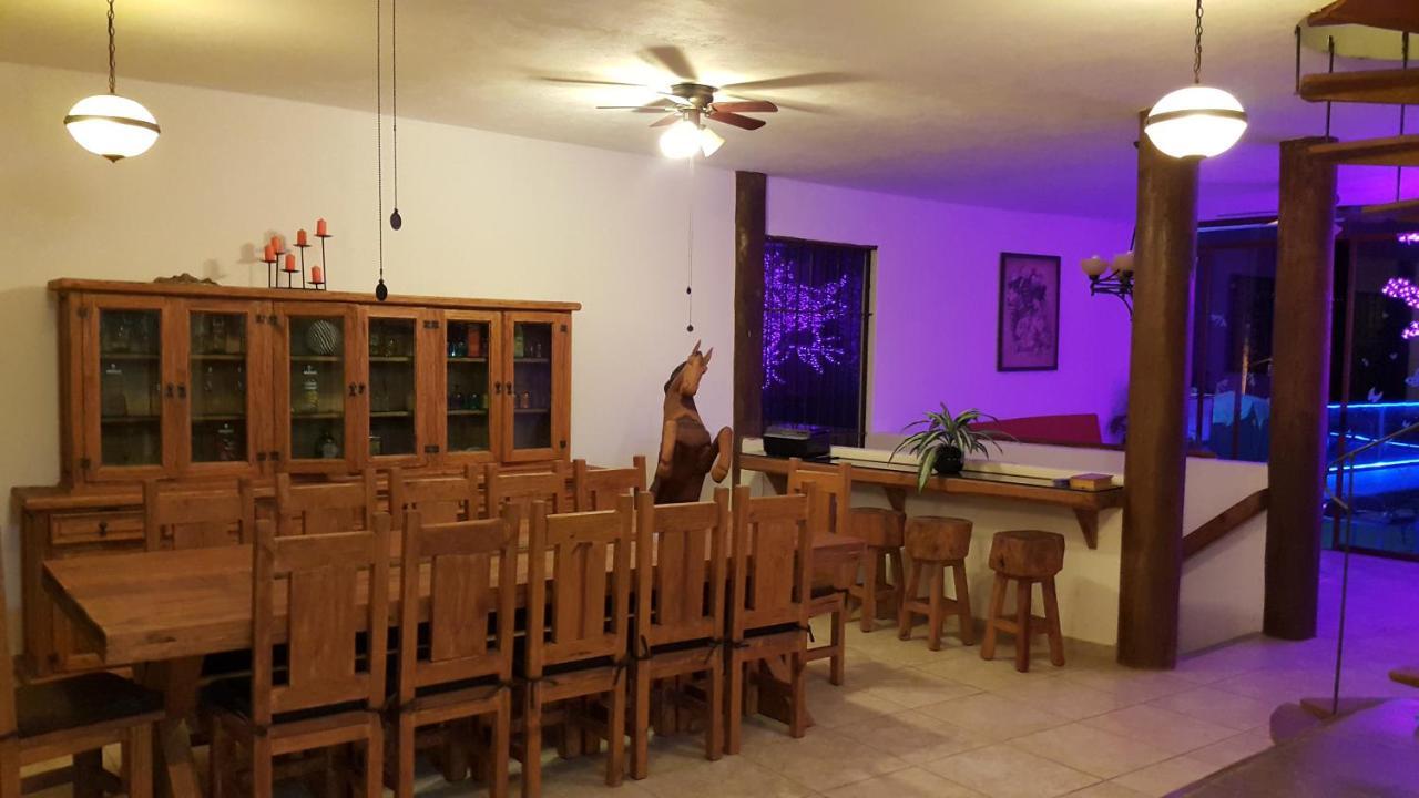 クエルナバカ Casa Privada Con Alberca Voladaヴィラ エクステリア 写真