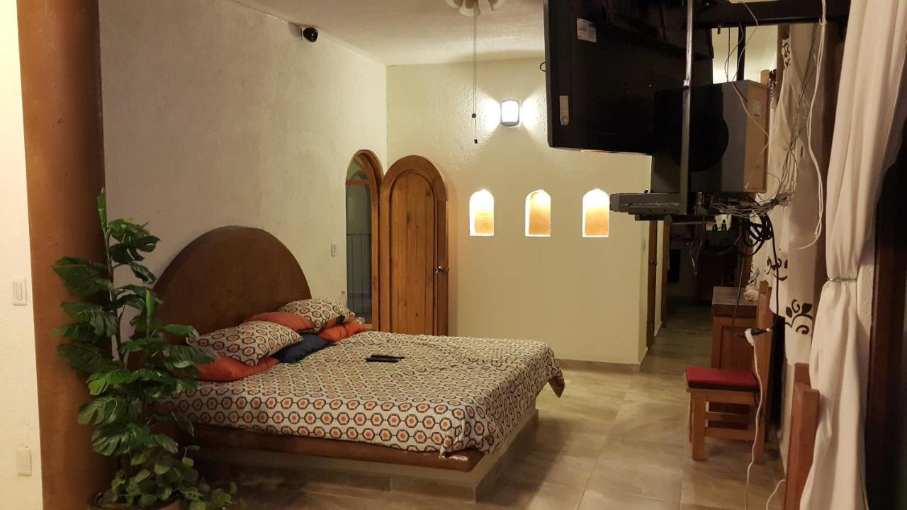 クエルナバカ Casa Privada Con Alberca Voladaヴィラ エクステリア 写真
