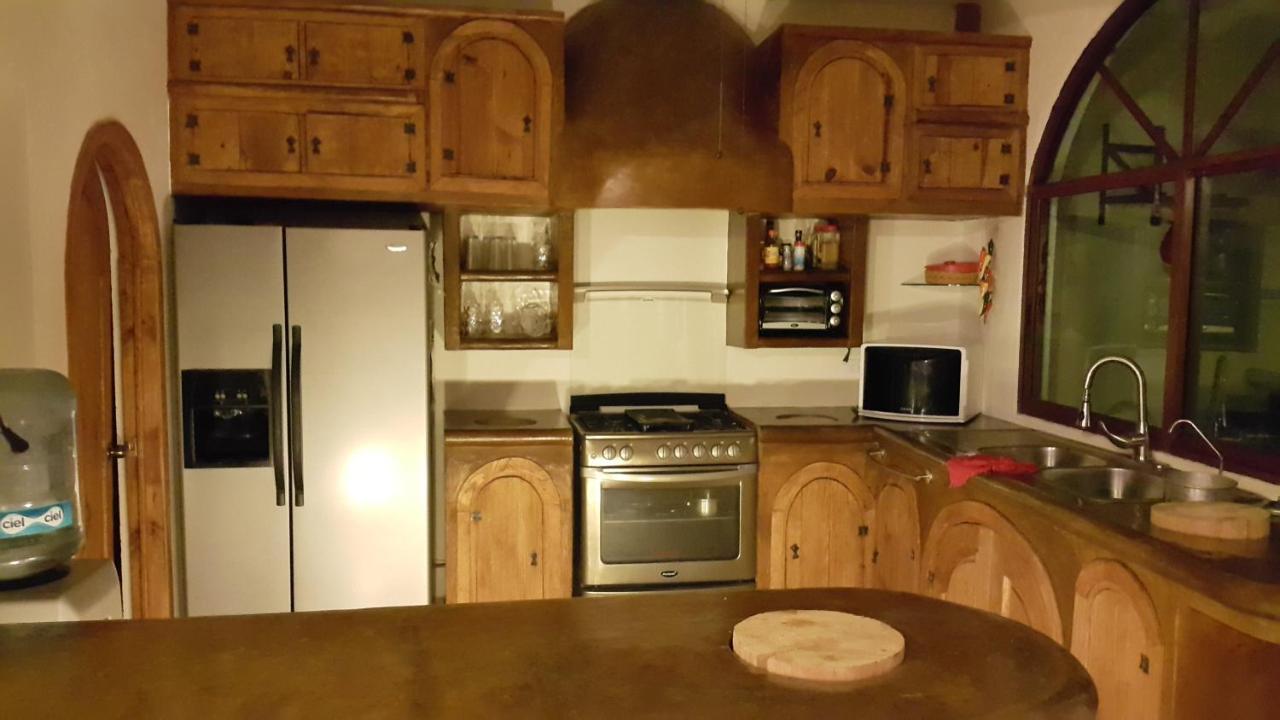 クエルナバカ Casa Privada Con Alberca Voladaヴィラ エクステリア 写真